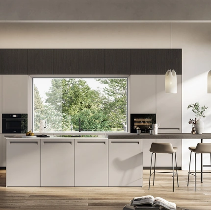 Cucina Moderna in Pet con isola Tekna di Arredo3