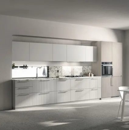 Cucina su misura Musa in laccato dogato opaco Grigio Airone e decorativo Oriental Light di Scavolini