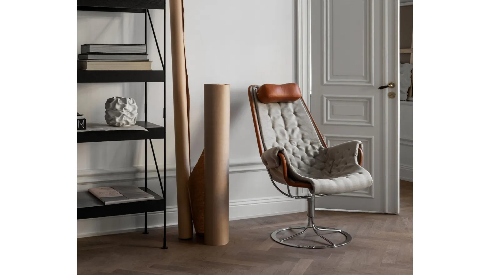 presentazione letto Duxiana 80 e poltrone Jetson 