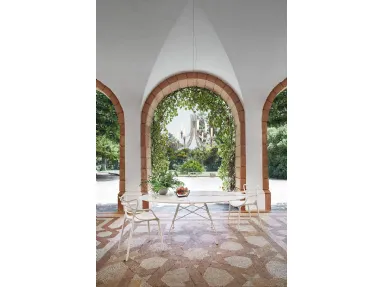 Tavolo Glossy in gres e acciaio di Kartell