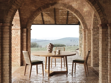 Sedia Cobea in legno di Molteni & C