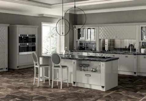 Cucina Design in laccato lucido con isola Exclusiva 02 di Scavolini